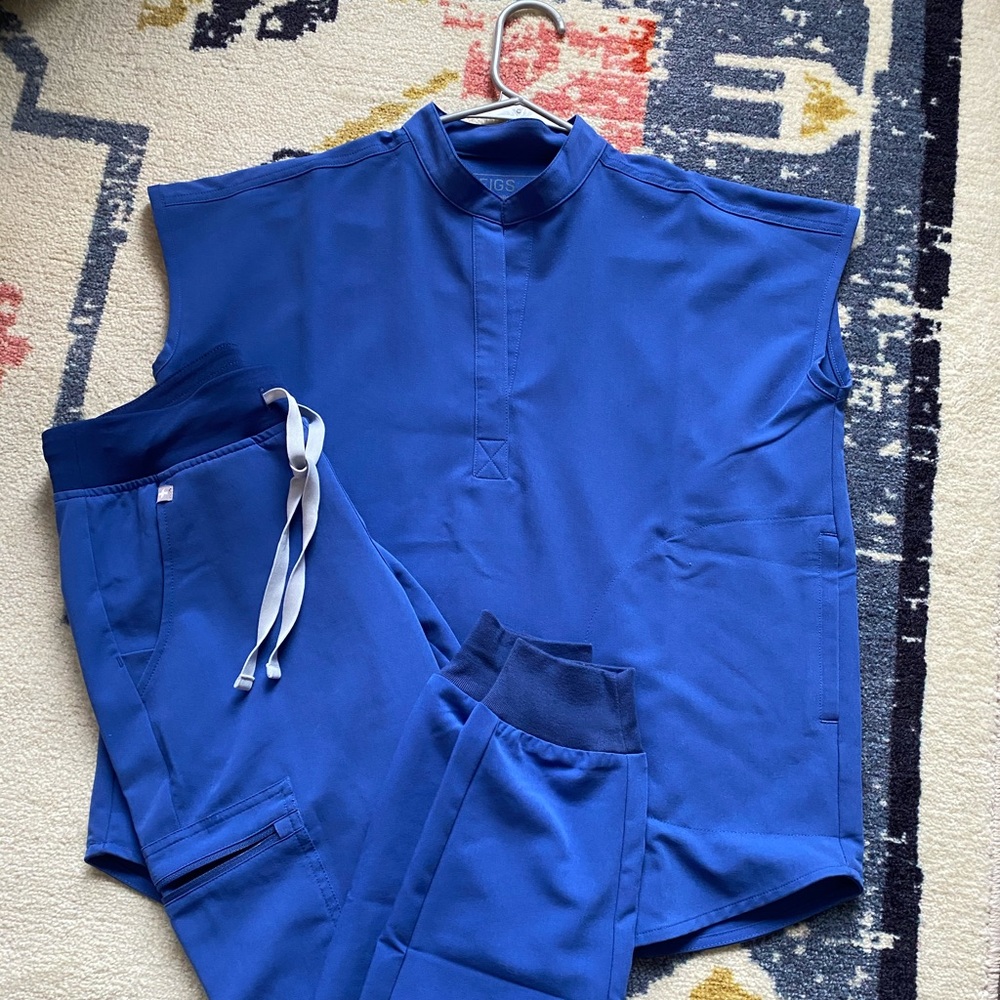 Figs Scrubs- TOP ONLY